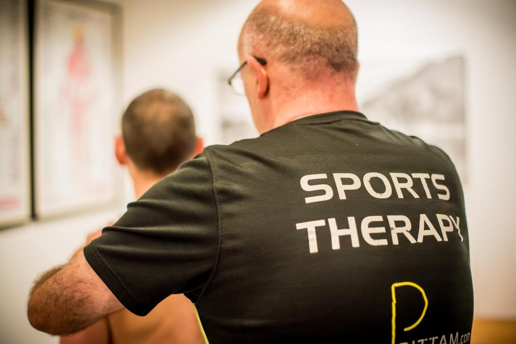 Physical Therapy for Sports Injuries in the North Lakes